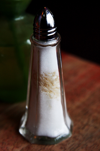 Simple Tip: Use Rice to Prevent Salt Clumps Simple Tip: Use Rice to Prevent Salt Clumps