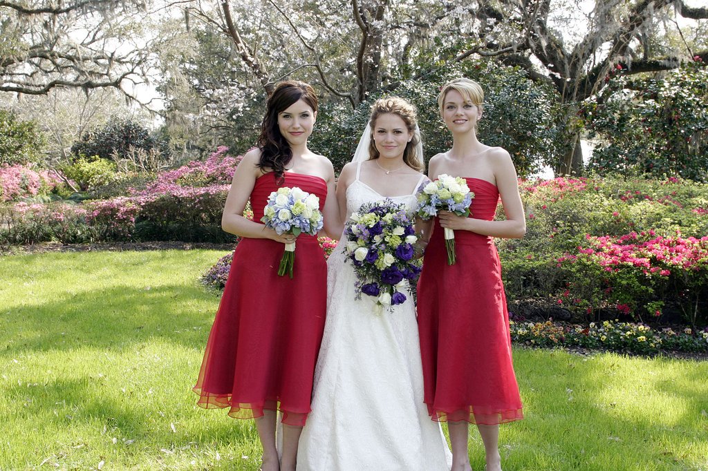 Nathan and Haley�s Vow Renewal Flashback All the One