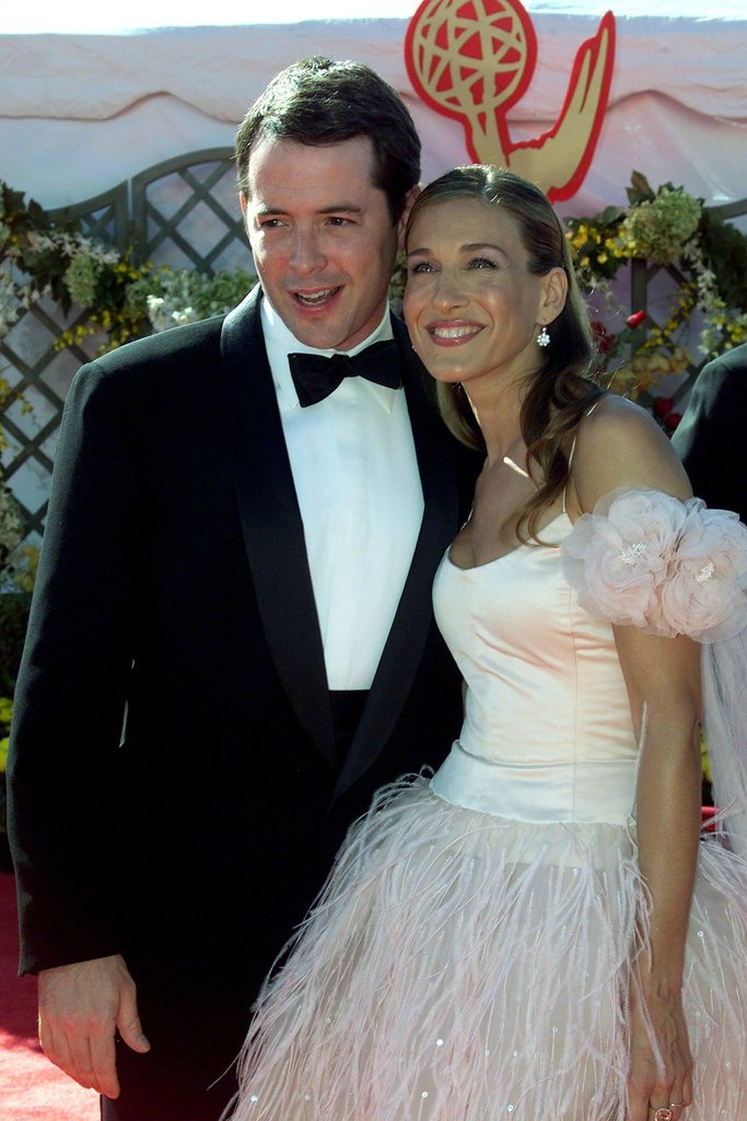 Sarah Jessica Parker cozied up to Matthew Broderick in 2000.
Sarah Jessica Parker cozied up to Matthew Broderick in 2000.