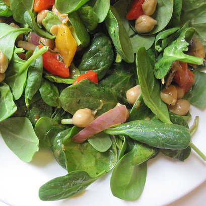 Chickpea, Red Pepper, and Spinach Salad Chickpea, Red Pepper, and Spinach Salad