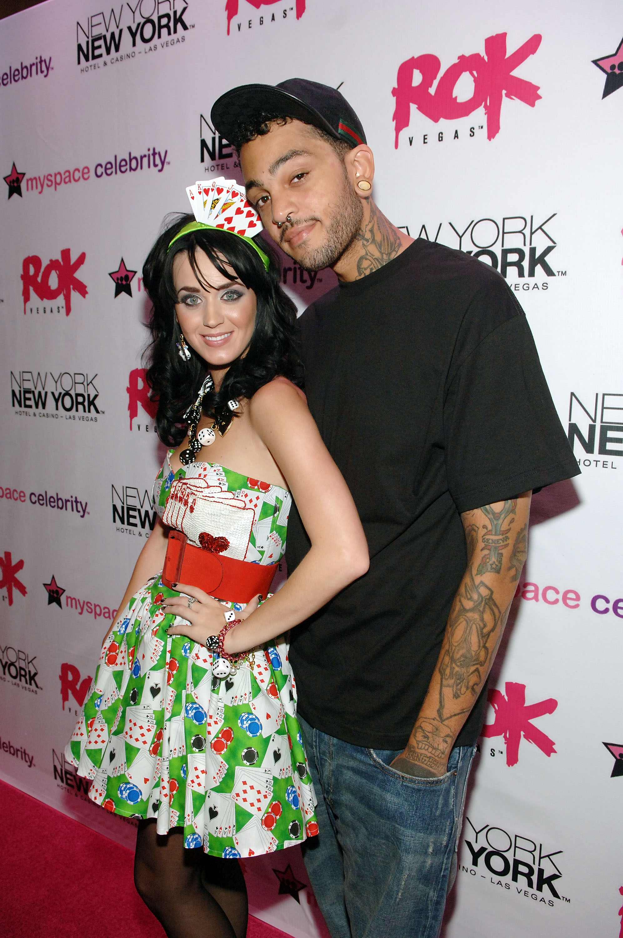 Katy Perry and Travie McCoy They Dated?! Celebrity Couples From the