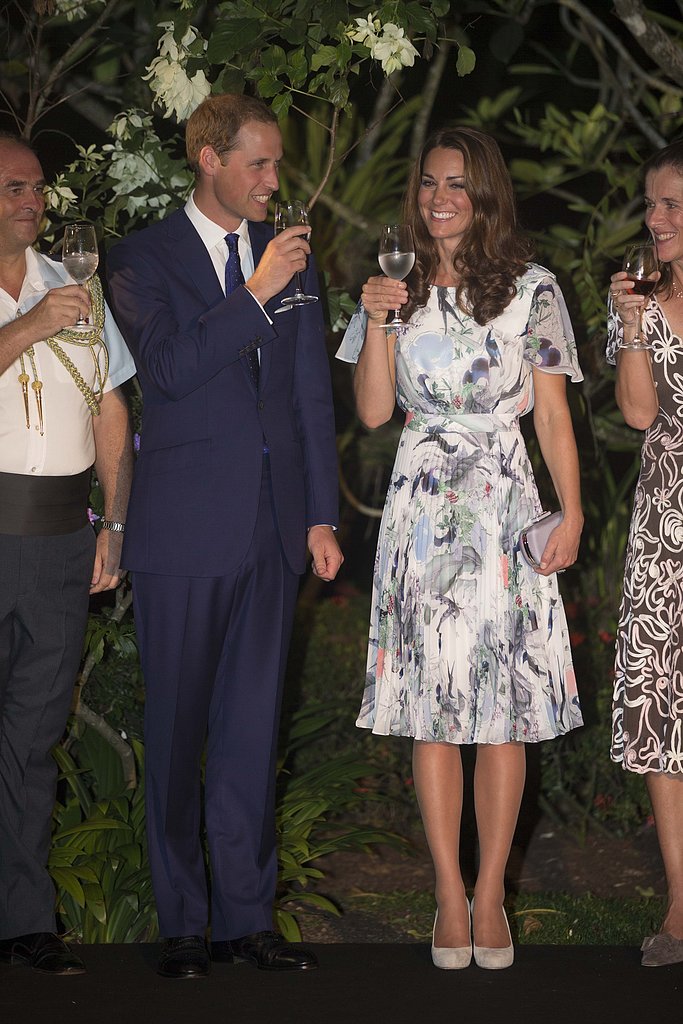 Prince William and Kate Middleton saluted each other with their glasses while in Singapore in September 2012.
Prince William and Kate Middleton saluted each other with their glasses while in Singapore in September 2012.