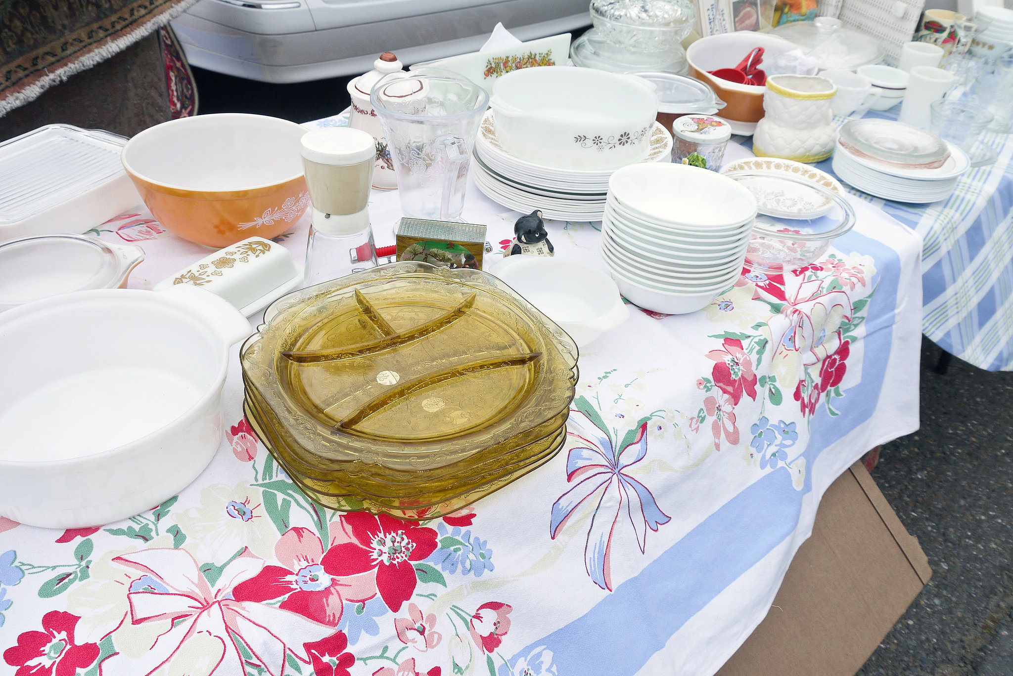 Dishware Living Essentials You Can Find at Your Local Flea Market