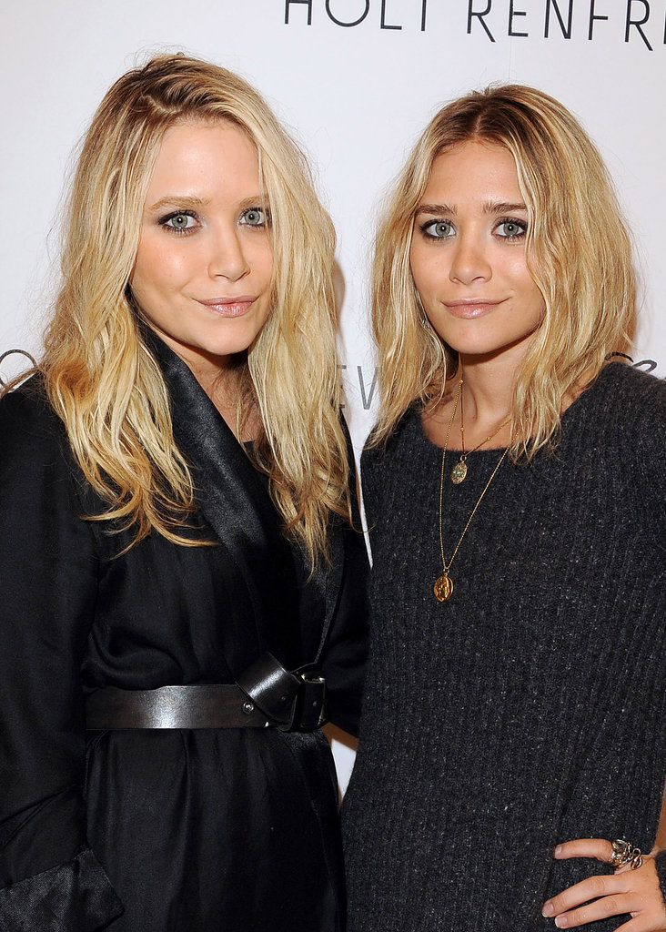 At a 2009 event for their fashion label Elizabeth and James, the two went for another similar look, except Ashley had a slightly shorter cut.
At a 2009 event for their fashion label Elizabeth and James, the two went for another similar look, except Ashley had a slightly shorter cut.
