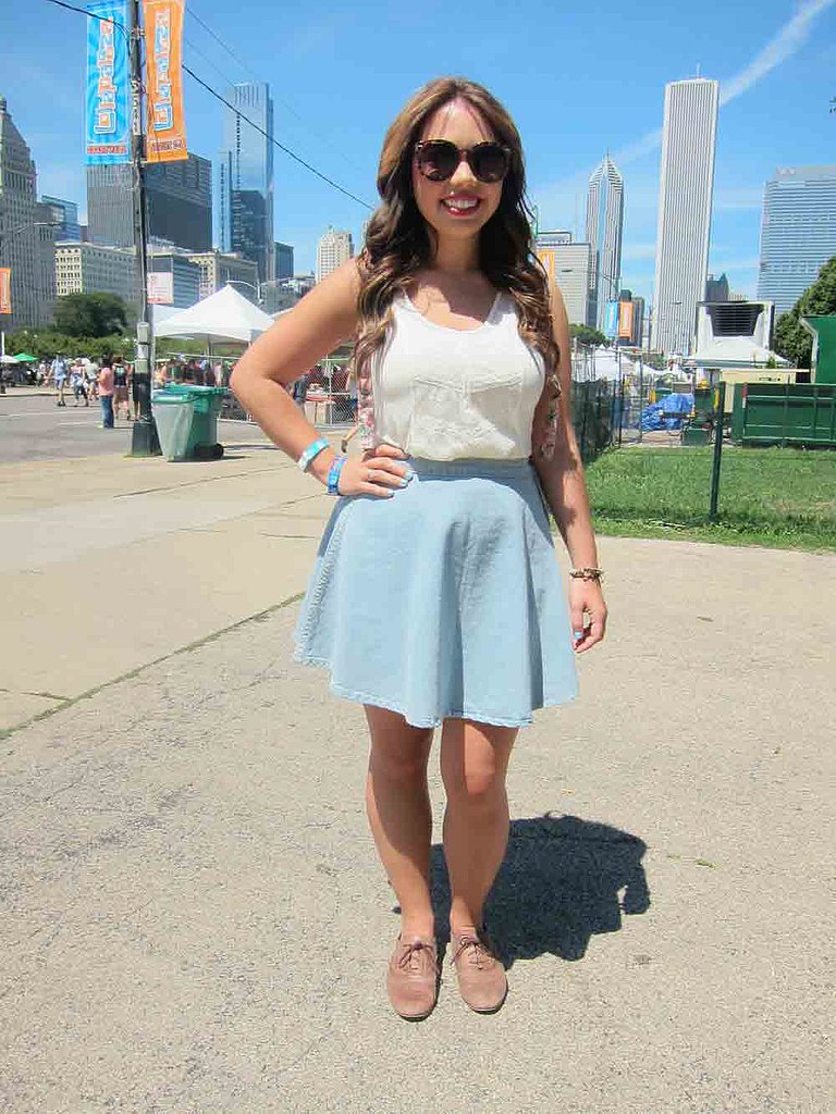 For the amount we saw, denim may as well have been an official Lollapalooza sponsor. Still, it was rare to spot the material in anything other than cutoff shorts, so we were thrilled to see Mary sporting a light denim American Apparel skirt.
For the amount we saw, denim may as well have been an official Lollapalooza sponsor. Still, it was rare to spot the material in anything other than cutoff shorts, so we were thrilled to see Mary sporting a light denim American Apparel skirt.