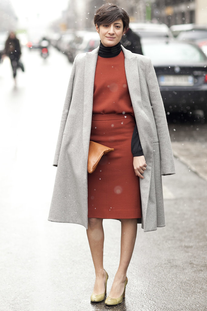 Perfect the minimalist vibe, then add warmth with a turtleneck underneath.
Perfect the minimalist vibe, then add warmth with a turtleneck underneath.