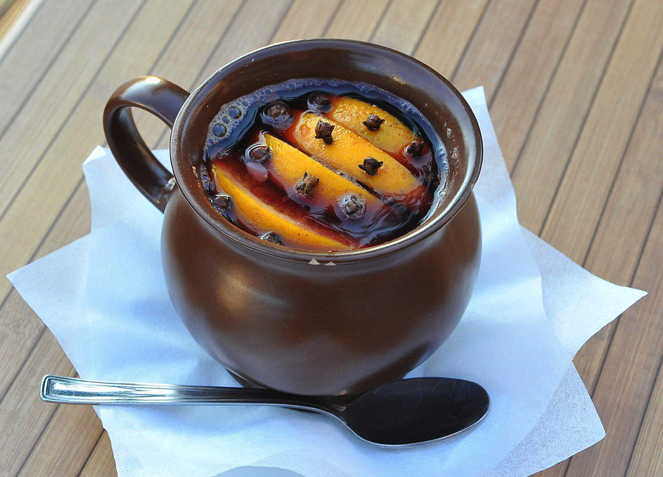 Healthy, LowCalorie Holiday Cocktails POPSUGAR Fitness