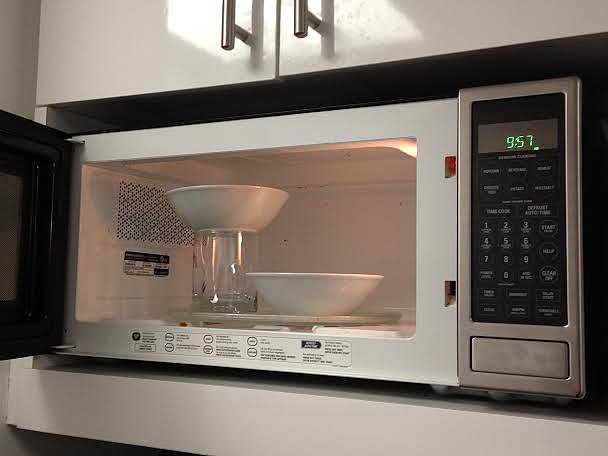 Microwave Two Bowls at Once Microwave Two Bowls at Once
