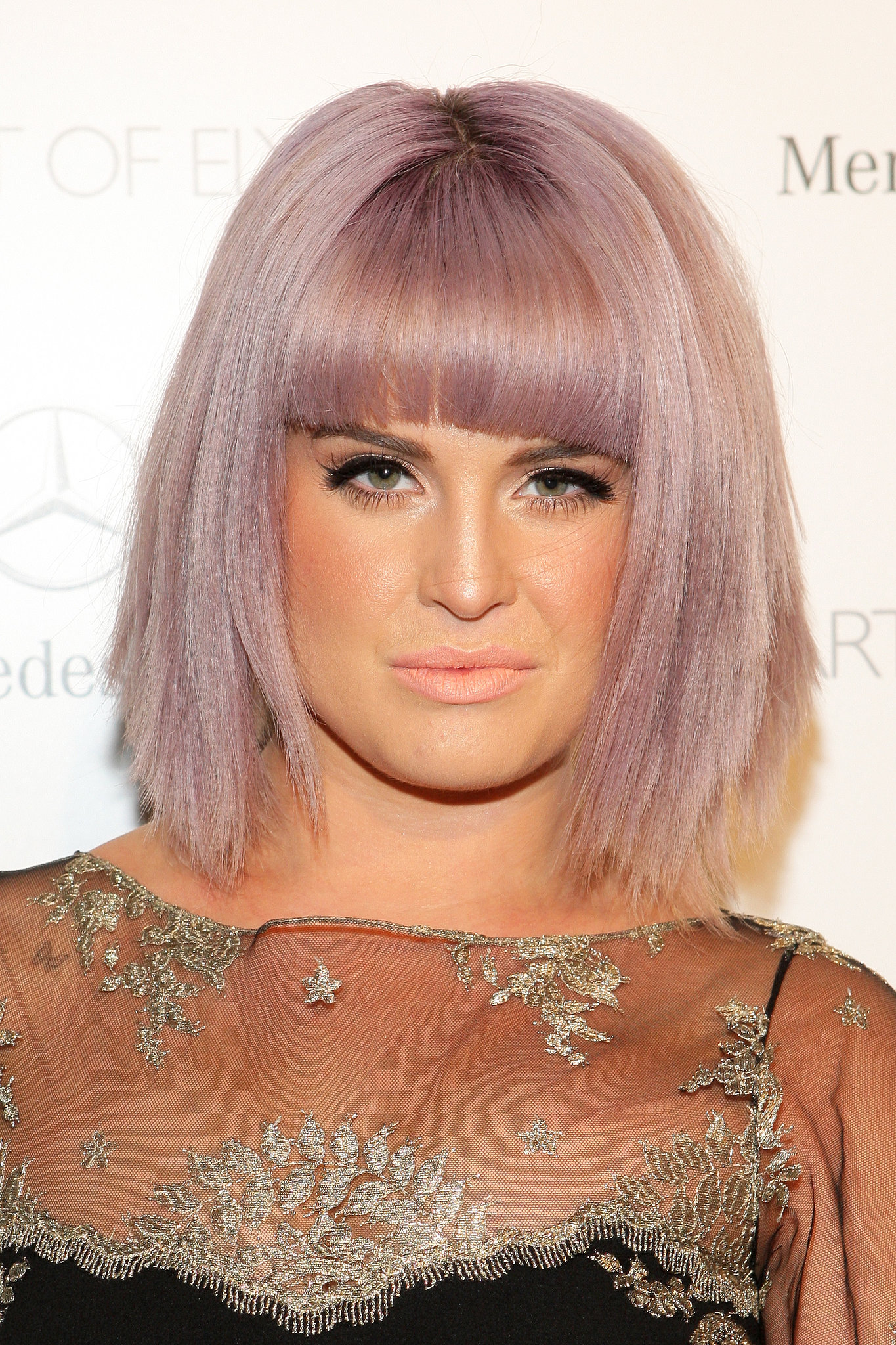 Kelly Osbourne | How Many Chignons Do You Count on the Art of Elysium