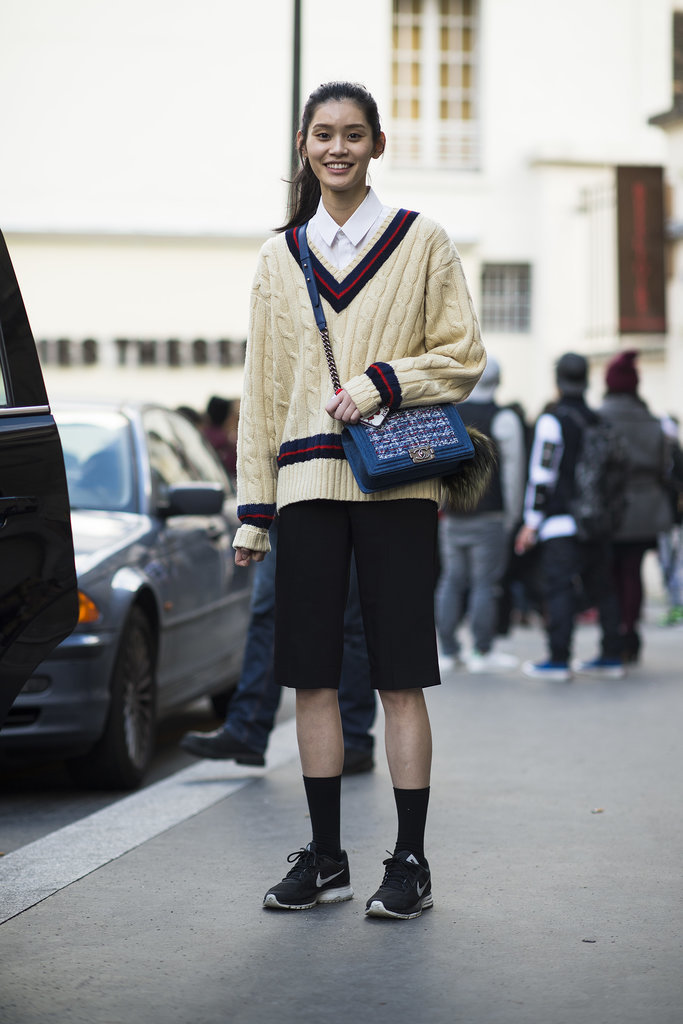 Where Chanel bags and Nikes collide.
Source: Le 21ème | Adam Katz Sinding
Where Chanel bags and Nikes collide.
Source: Le 21ème | Adam Katz Sinding