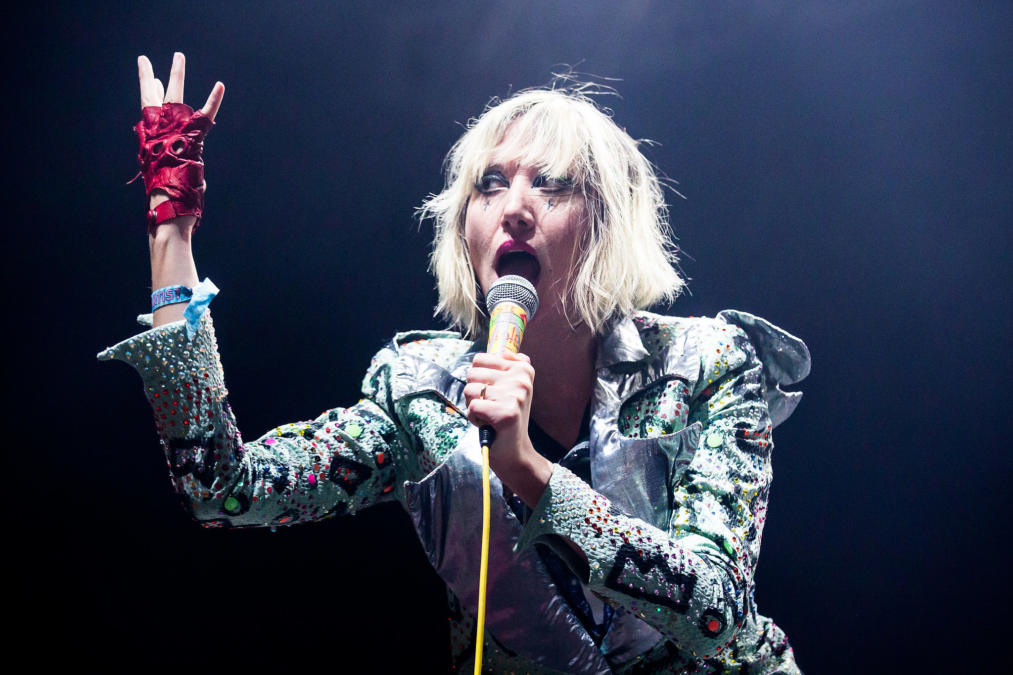 Karen O All of the Oscar Performers and Presenters to Watch For