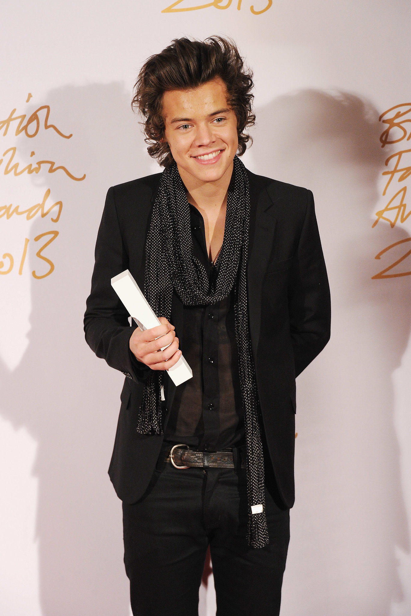 Real name: Harry Styles Travoltified name: Holly Steeveens | Celebrity