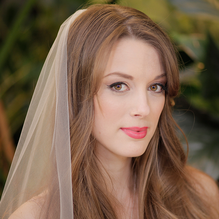 3 Veils, 3 Looks: Inspiration For Your Winter Wedding
