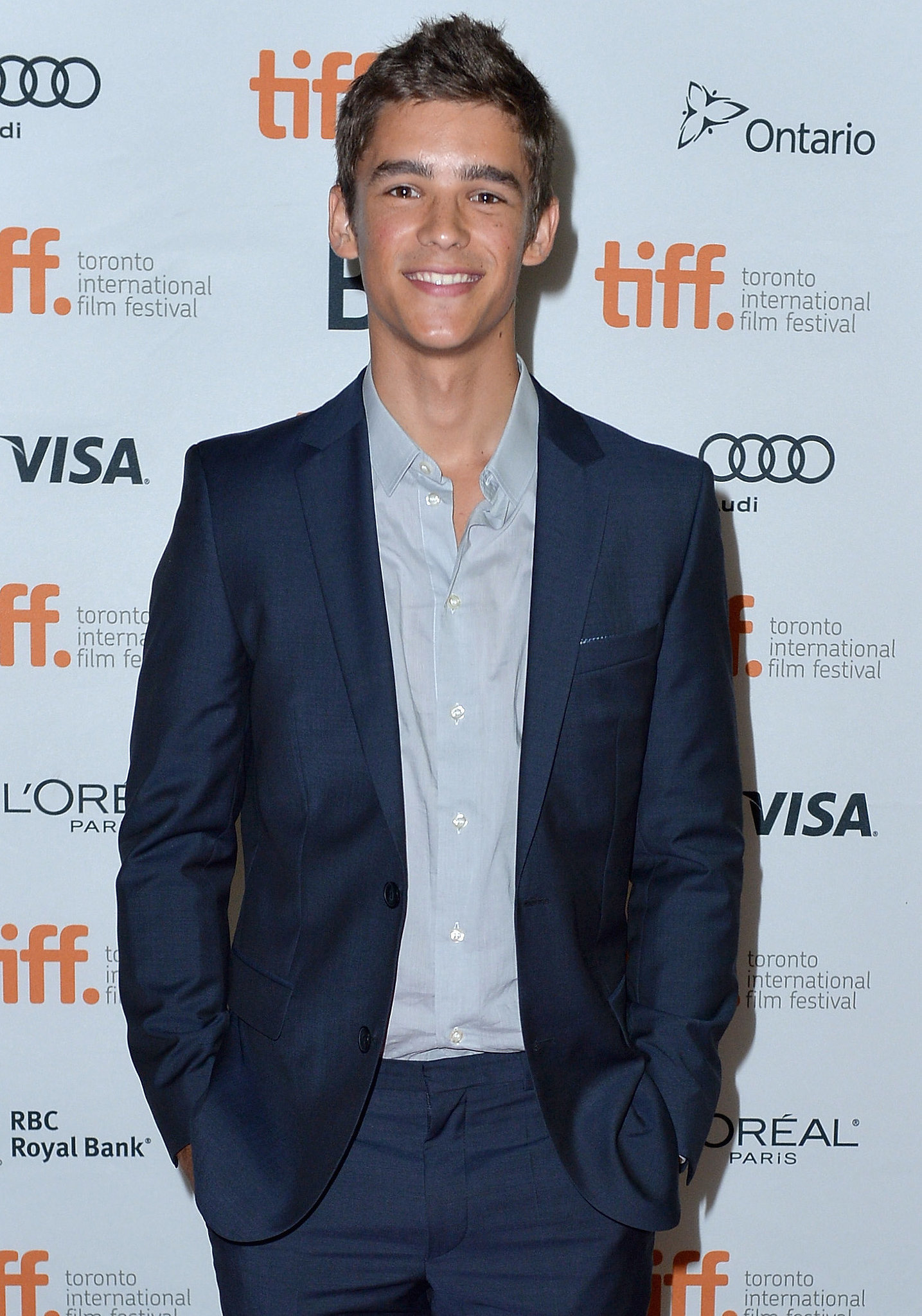 brenton thwaites the fault in our stars