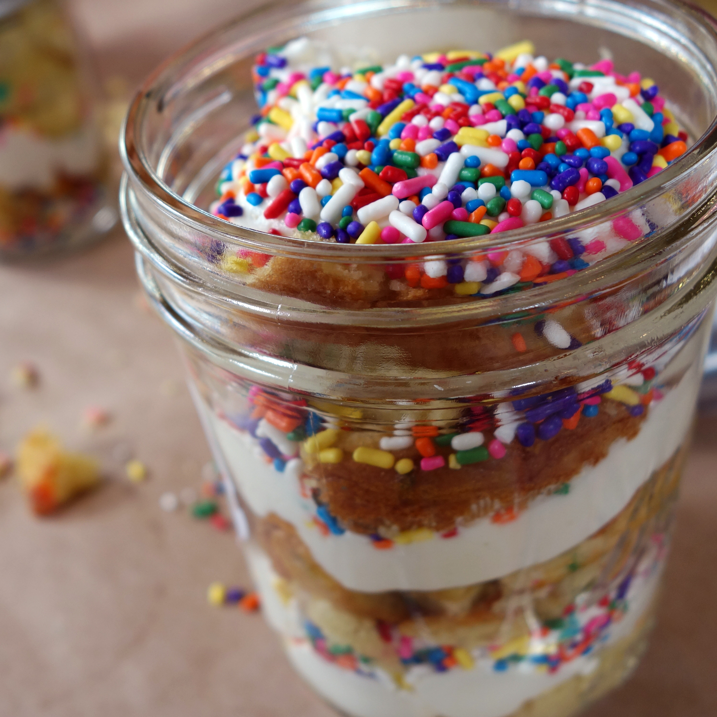 Confetti Cake in a Jar? Yes, and Duff Goldman Shows Us How!