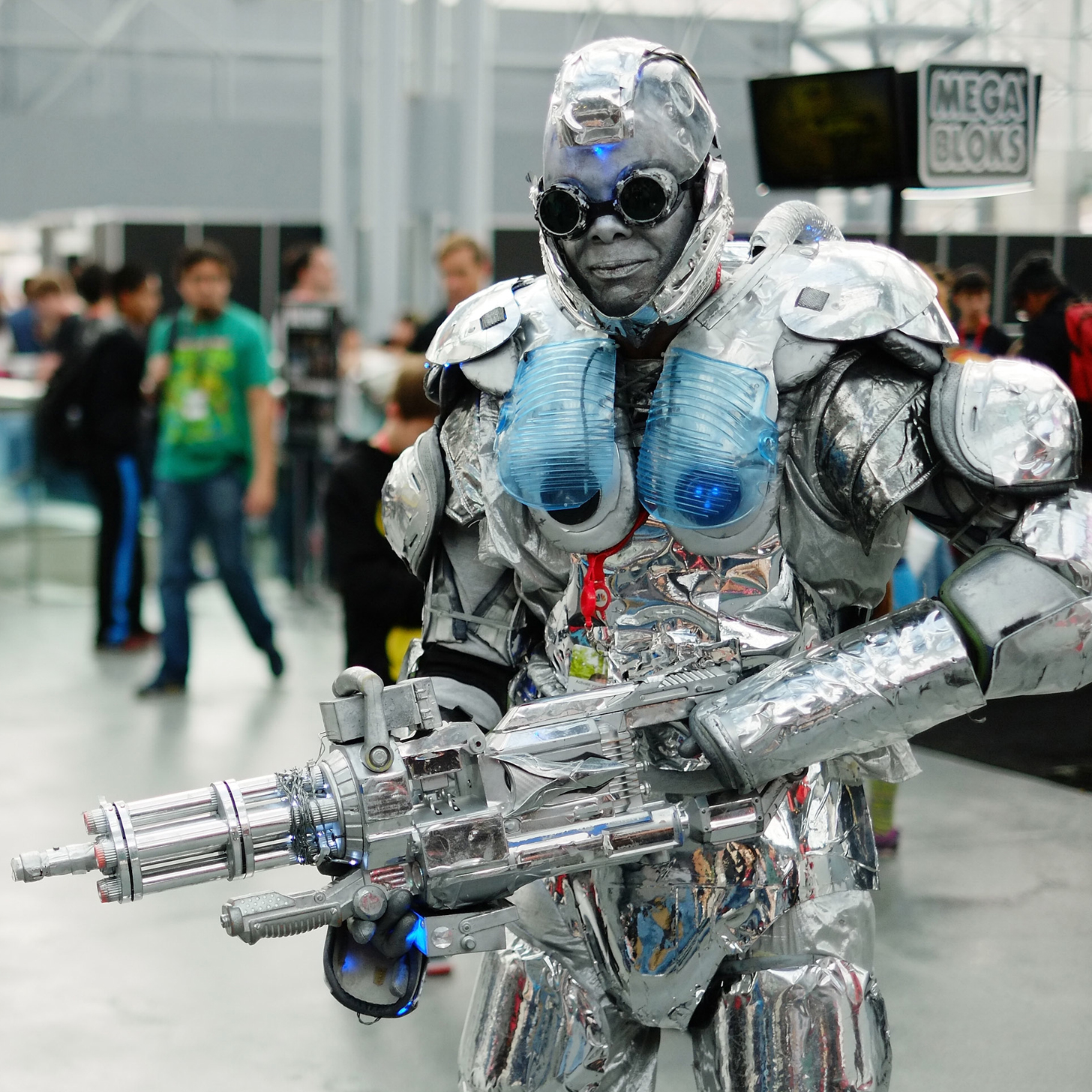 Get Out Your Capes — Here's What to Expect at Comic-Con 2014