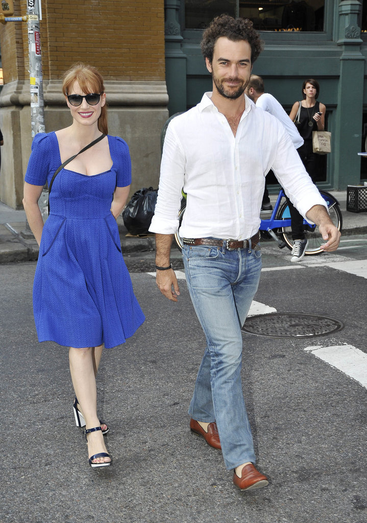 On Wednesday, Jessica Chastain flashed her smile on a stroll with her boyfriend, Gian Luca Passi de Preposulo, in NYC.
On Wednesday, Jessica Chastain flashed her smile on a stroll with her boyfriend, Gian Luca Passi de Preposulo, in NYC.