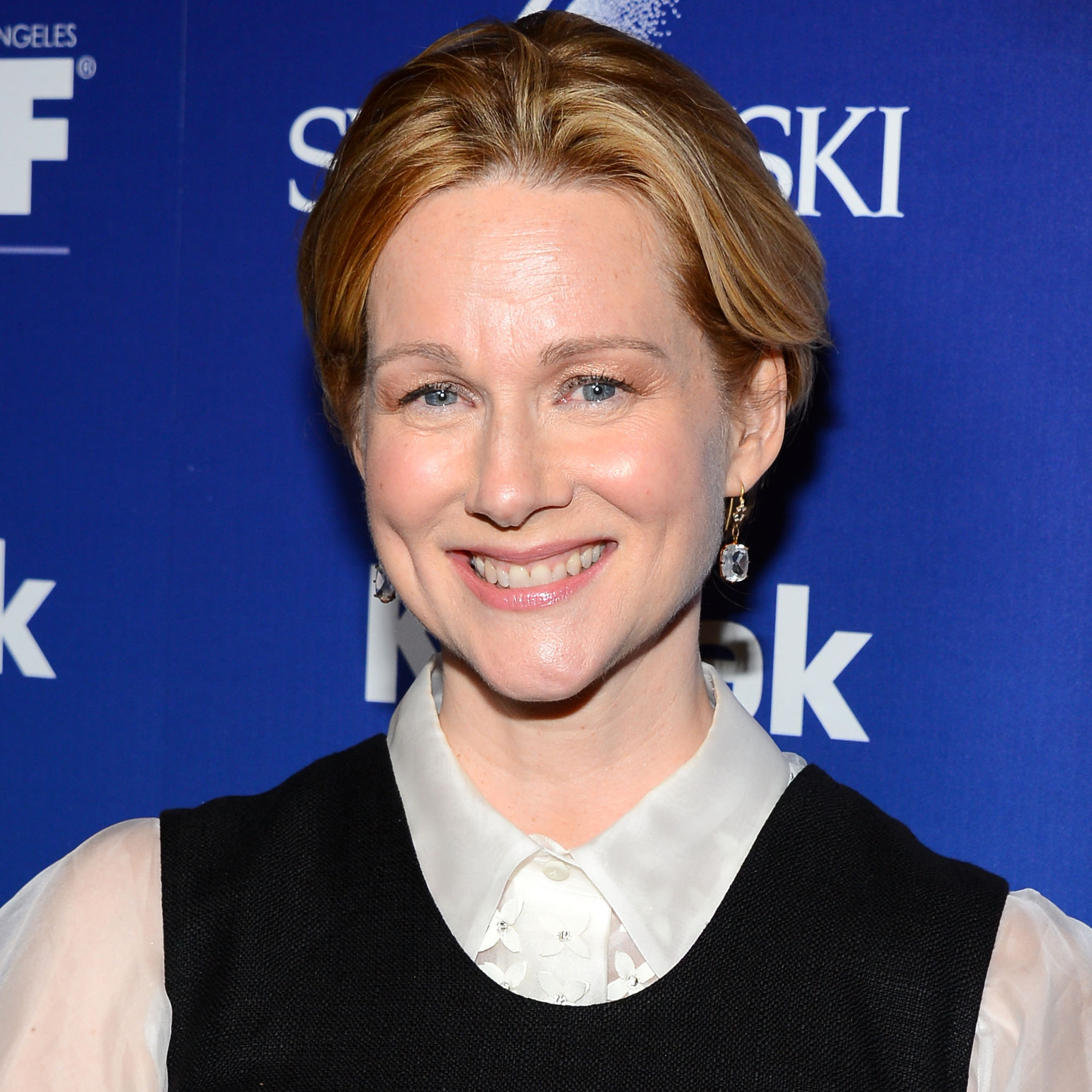 Laura Linney 23 Actors Perfect For Netflix S A Series Of Unfortunate