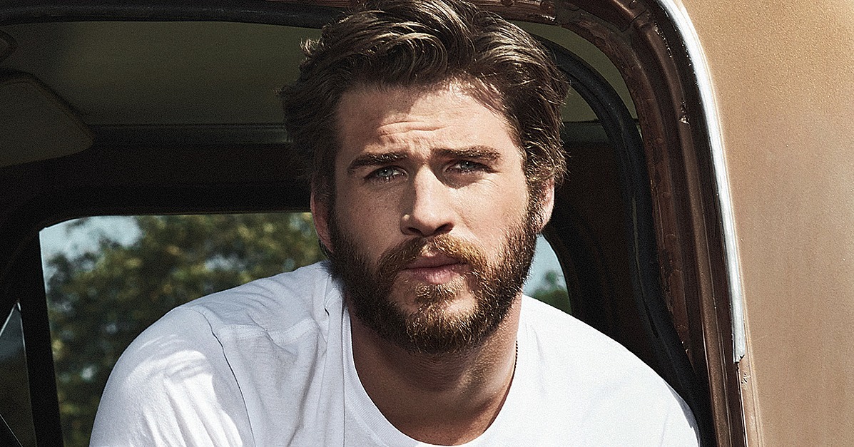 Liam Hemsworth in Men's Fitness December 2014 | Pictures - POPSUGAR