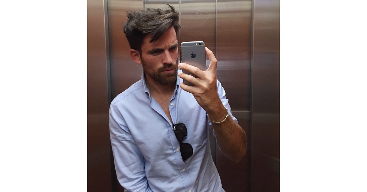 Elevator Snap These 33 Hot Man Selfies Will Make You