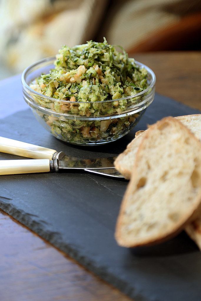 Crostini With Zucchini Pesto Crostini With Zucchini Pesto