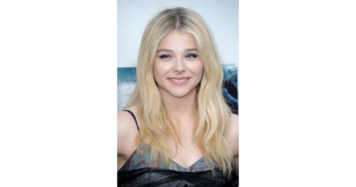 10. Flaxen Blonde Hair: The Hottest Celebrity Looks - wide 6