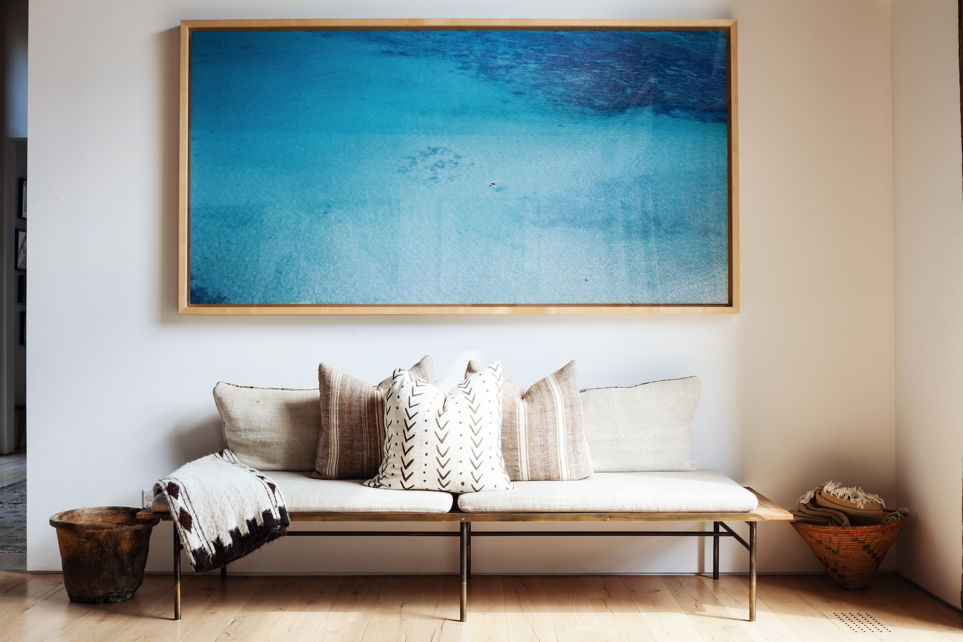 In Oversize Art 11 Home Decor Trends You'll Be Pinning This Spring