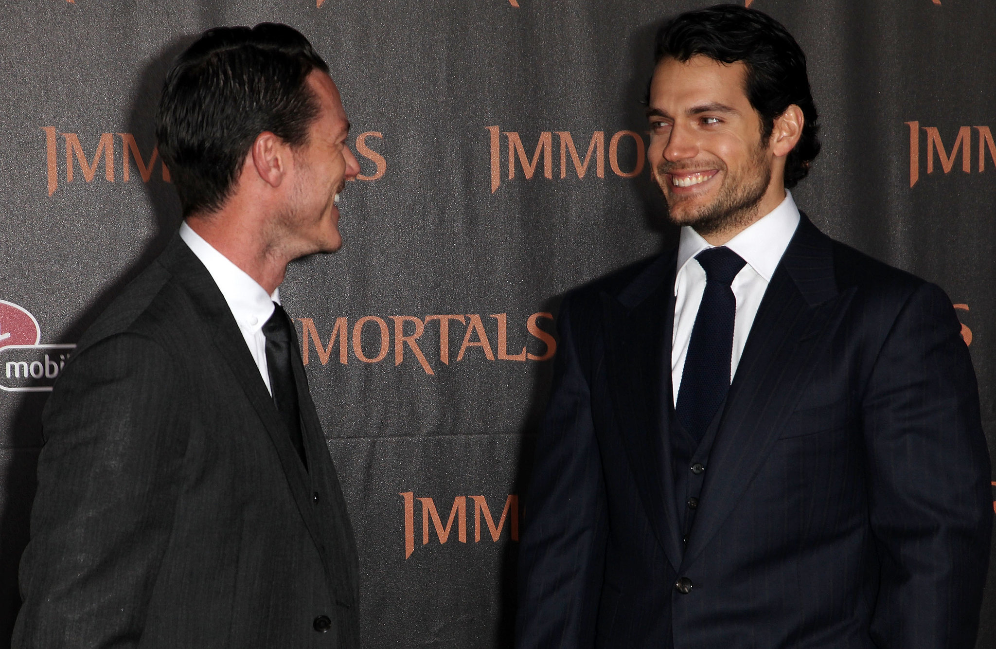 Luke Evans and Henry Cavill had a laugh at the LA premiere of 25