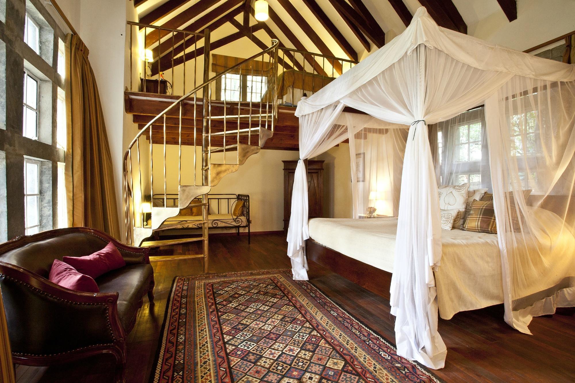 Giraffe Manor, Nairobi (Kenya) | 10 Hotel Bedrooms That'll Make Any