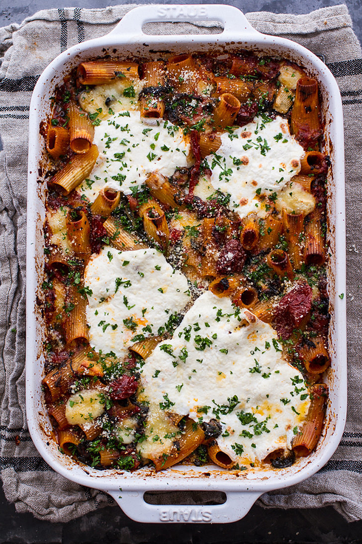 Four Cheese Sun Dried Tomato And Spinach Pasta Bake 20 Vegetarian