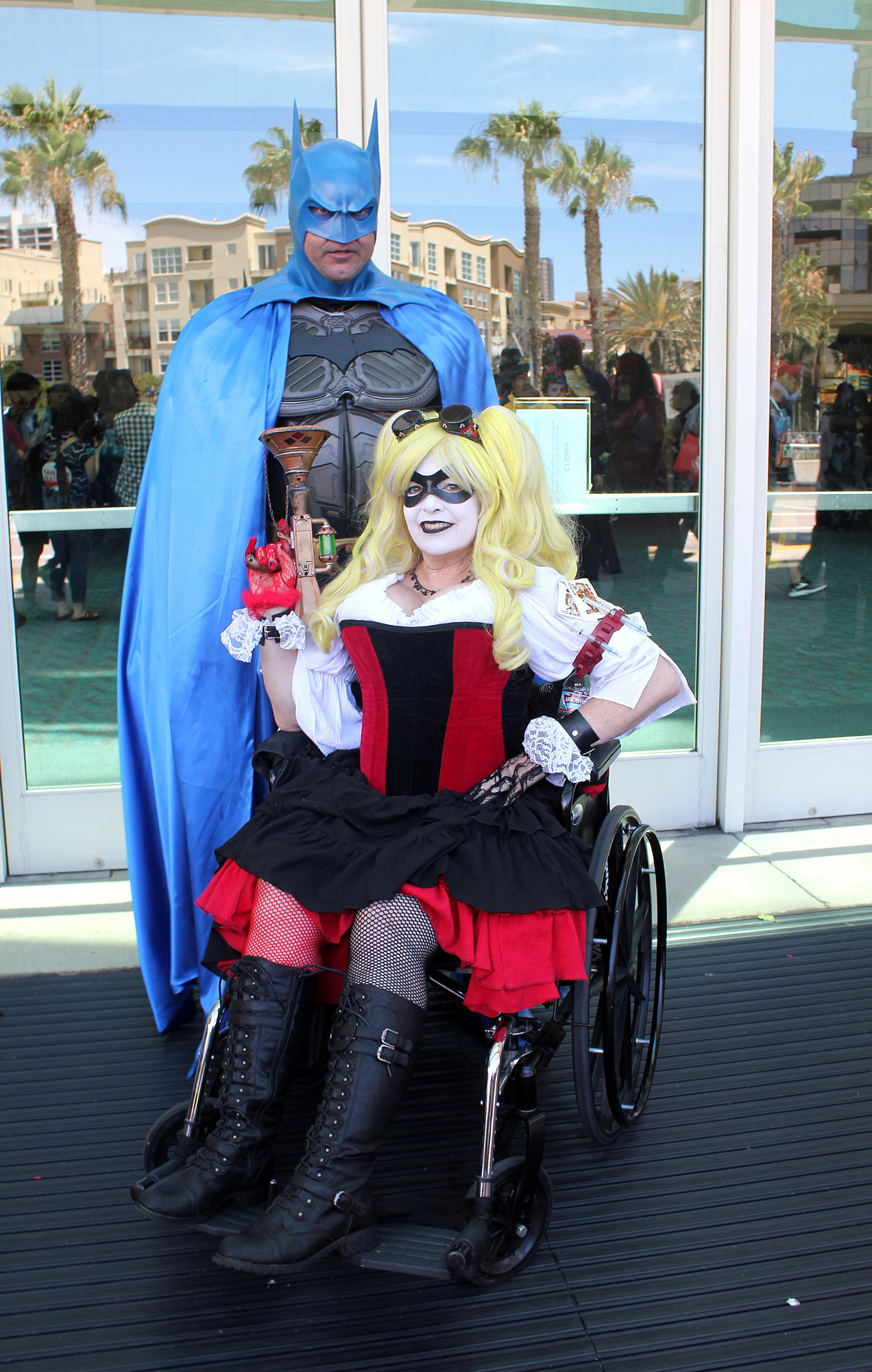 Batman And Harley Quinn The Most Incredible Cosplay Costumes To Copy For Halloween Popsugar Tech