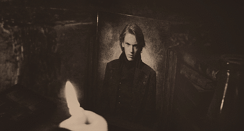 Gellert Grindelwald / Jamie Campbell Bower Gellert Grindelwald / Jamie Campbell Bower