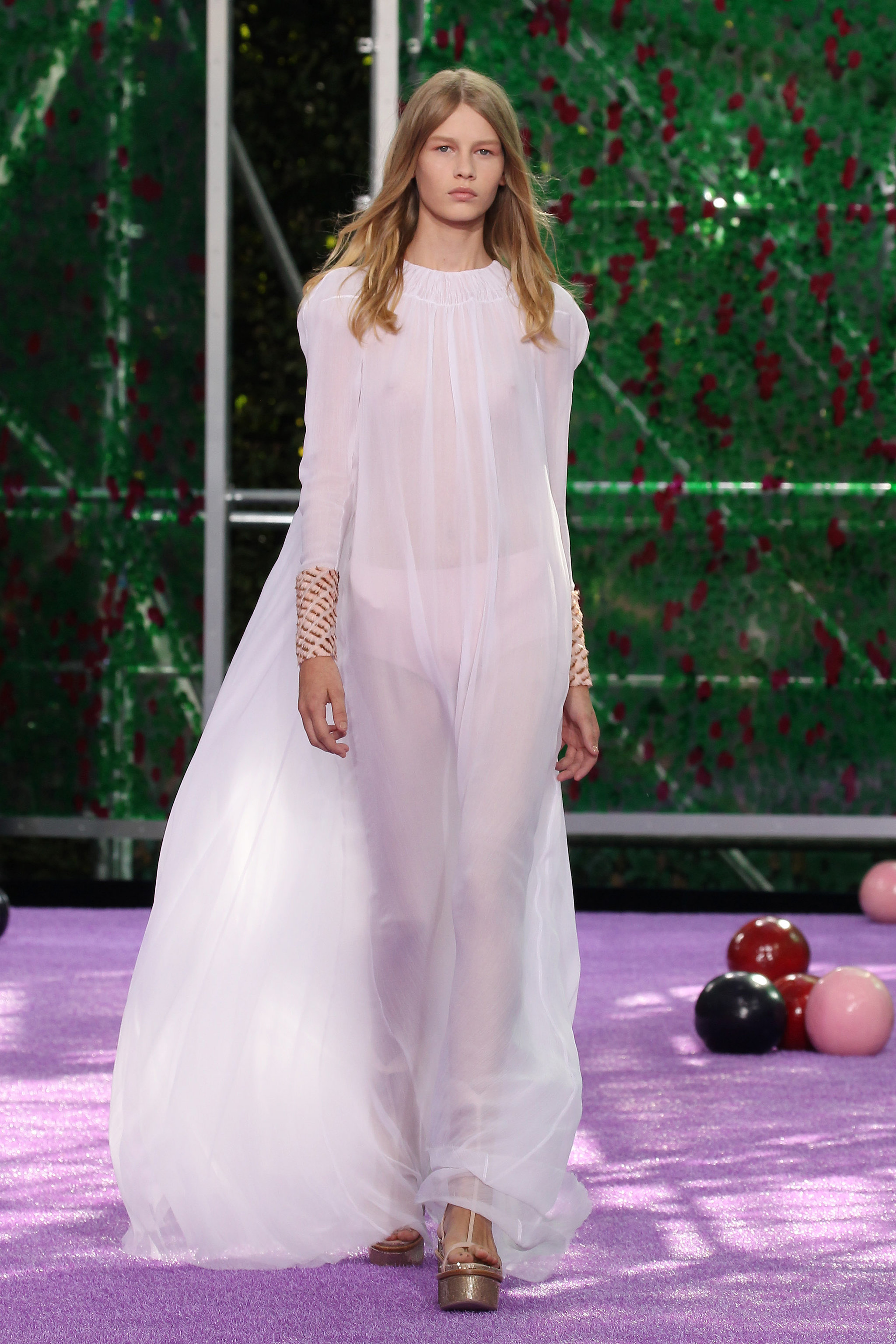 Dior employ 14-year-old Sofia Mechetner as catwalk model 