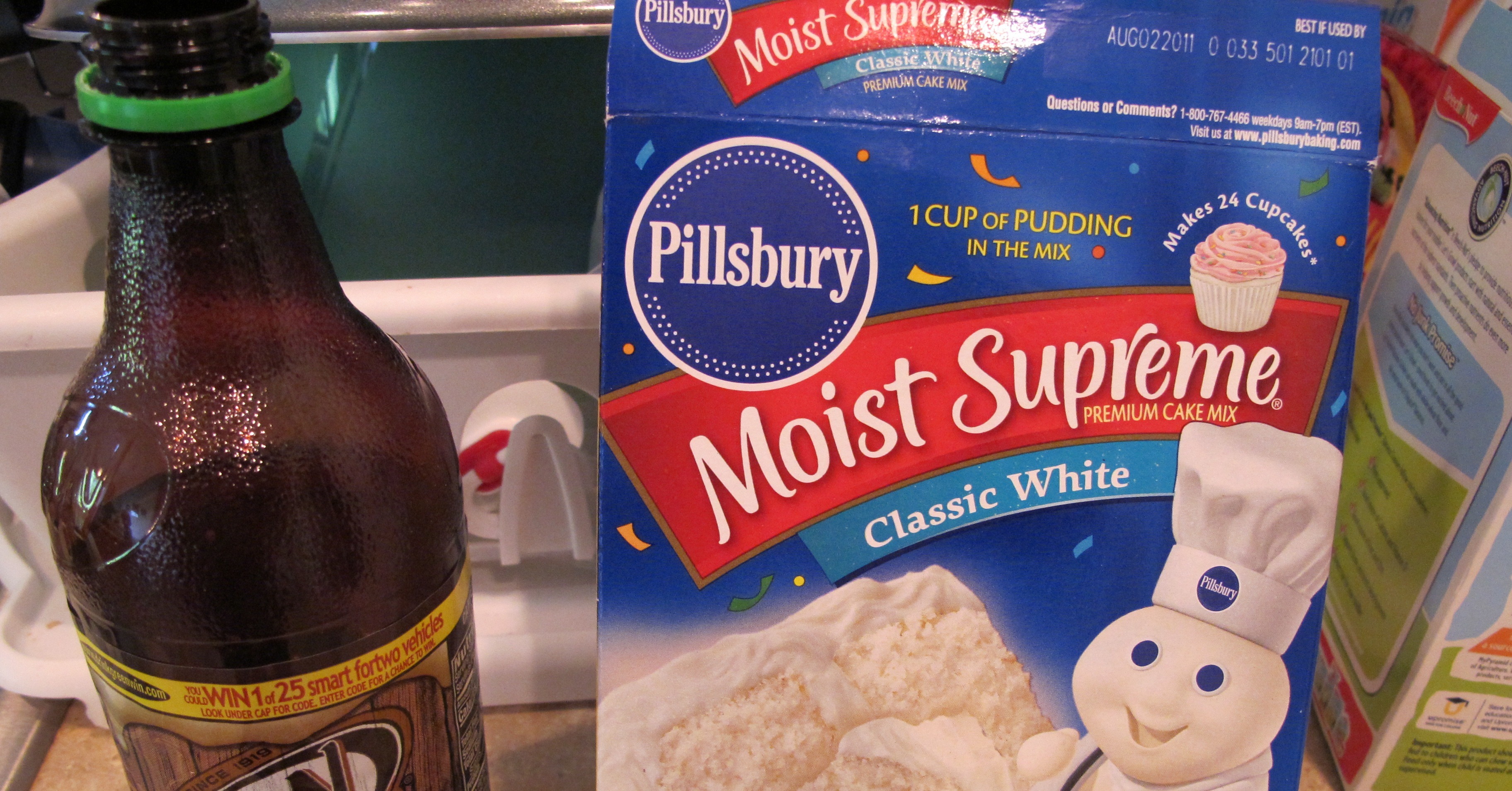 Cake mix + can of soda = most delicious cake ever. 19 Dessert Hacks