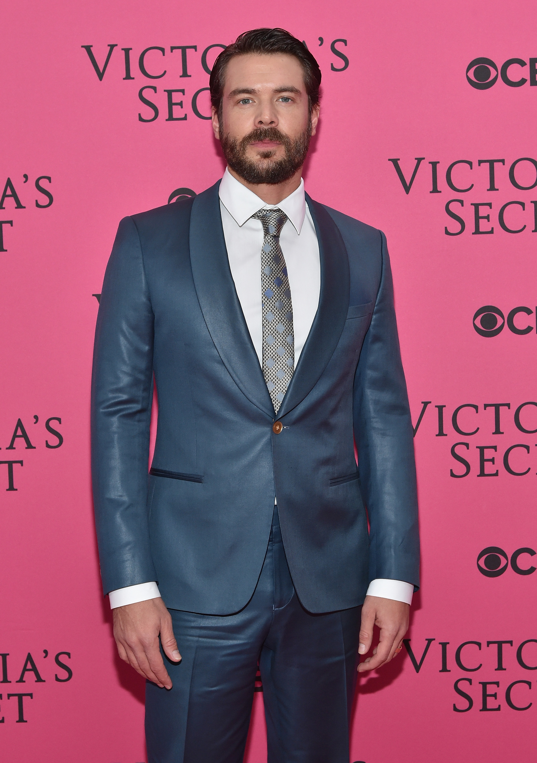Pictured: Charlie Weber | All the Must-See Action From the 2015