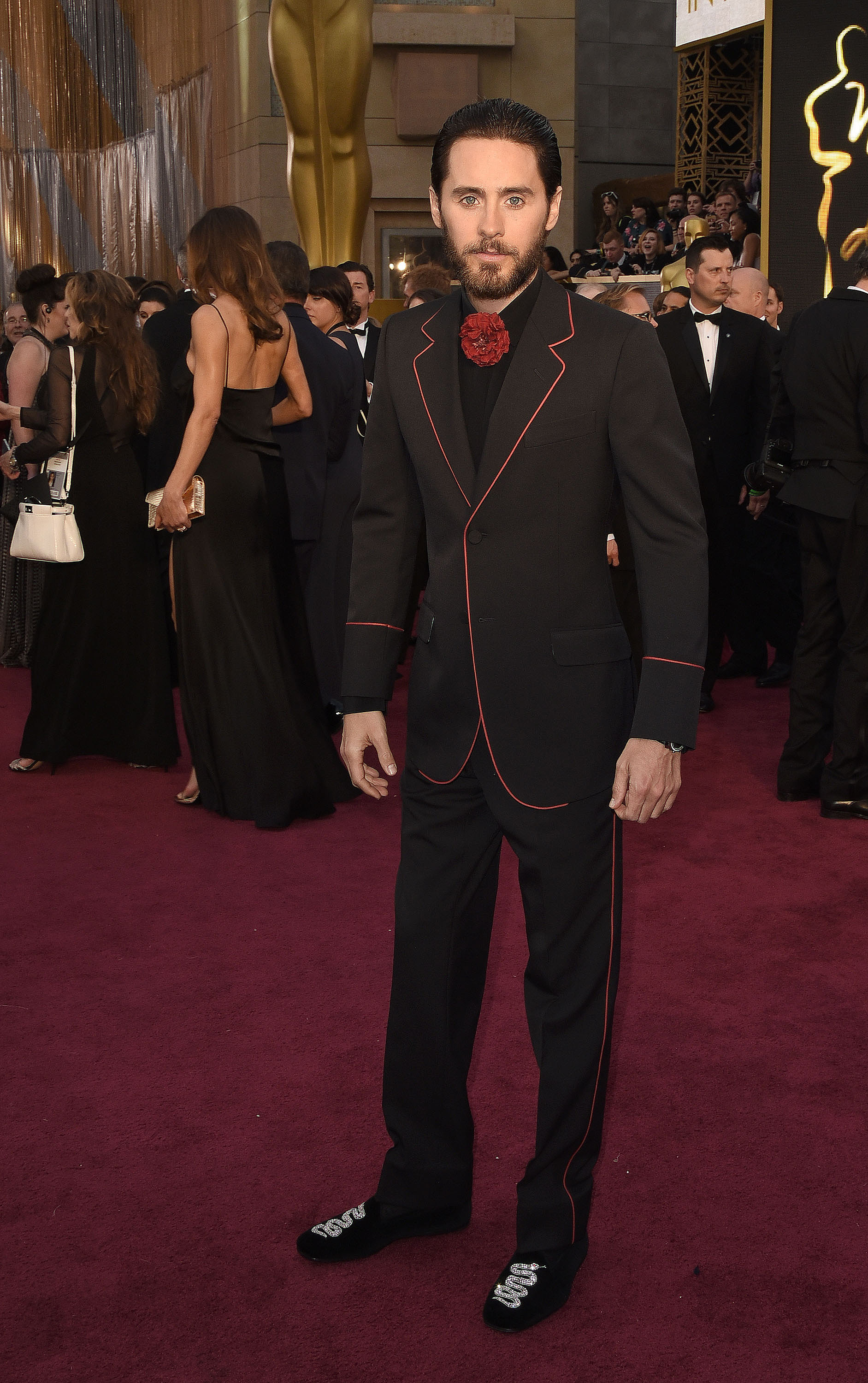 Jared-Leto-Flashing-His-Luxe-Gucci-Loafers.jpg