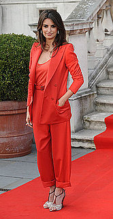Penelope Cruz Attends London Premiere of Broken Embraces in Red Suit Penelope Cruz Attends London Premiere of Broken Embraces in Red Suit