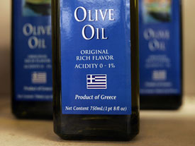 Olive Oil Loses Antioxidants After Six Months of Storage Olive Oil Loses Antioxidants After Six Months of Storage