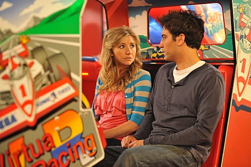 Photos and Video of Sarah Chalke at The Late Show With David Letterman | POPSUGAR Celebrity