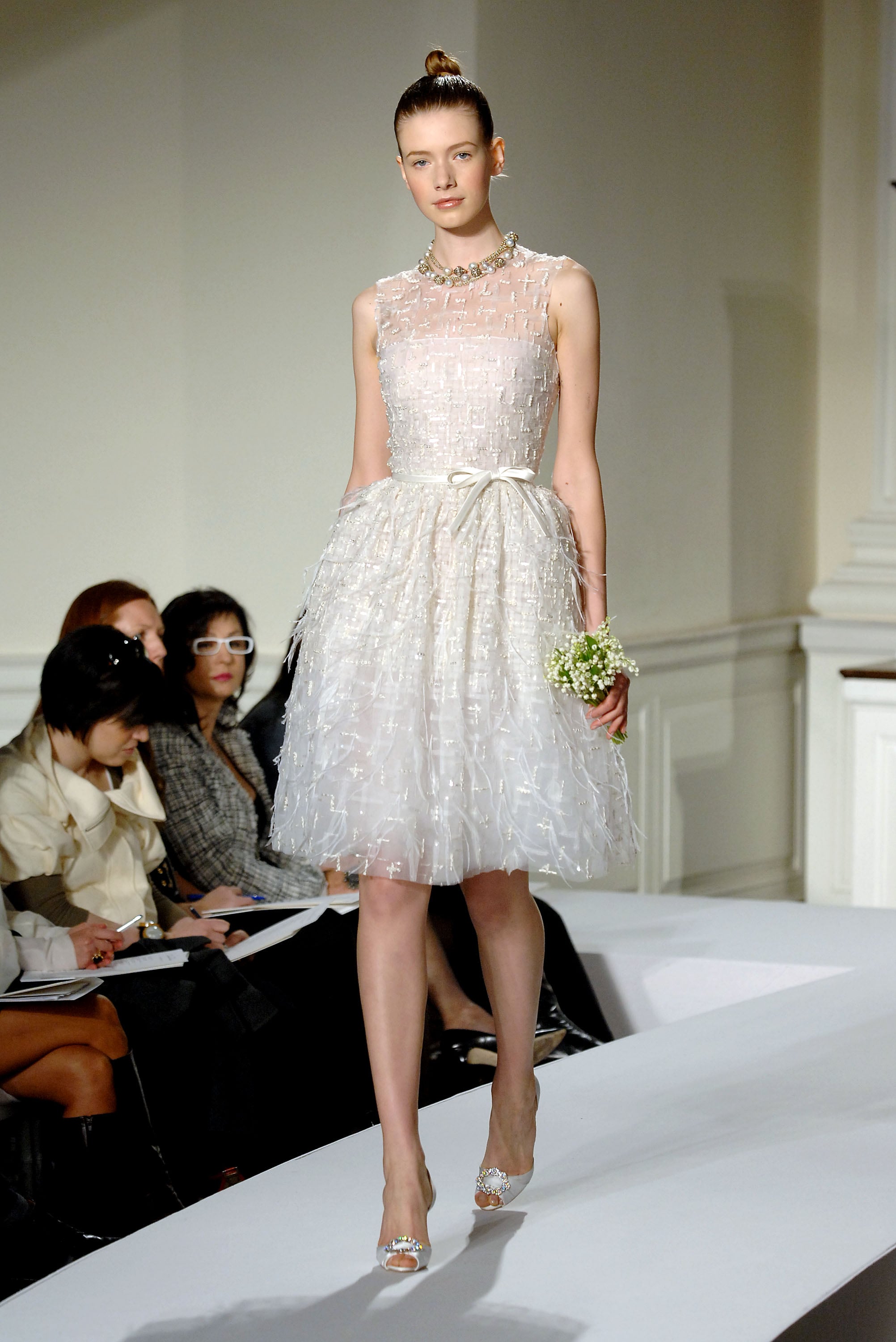 shop oscar de la renta bridal
