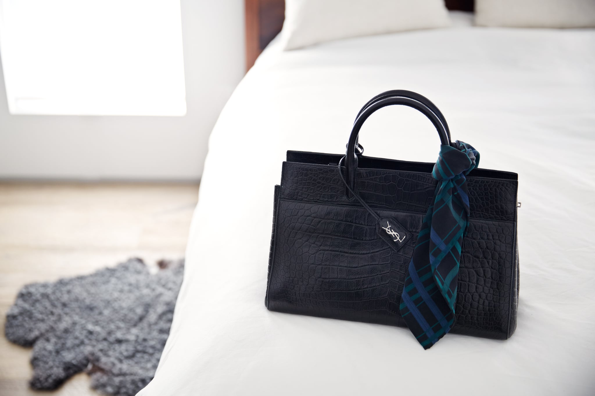 Wrap Your Luggage or Bag Handle 22 Airport Hacks to Remember Before