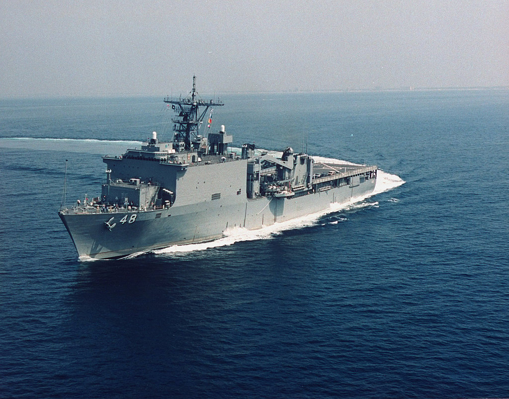 Us Allegedly Using Navy Ships As Secret Prisons Popsugar Love And Sex 