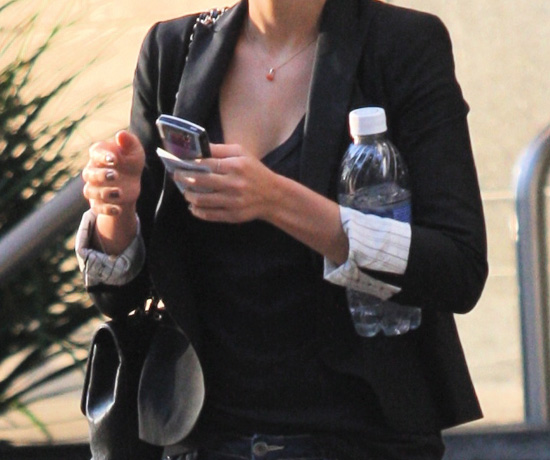 Match the Celeb With the Cell Phone Match the Celeb With the Cell Phone