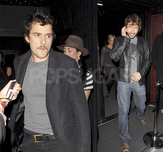 Orlando Uses His 'Stache To Woo The Nightclub Foxes Orlando Uses His 'Stache To Woo The Nightclub Foxes