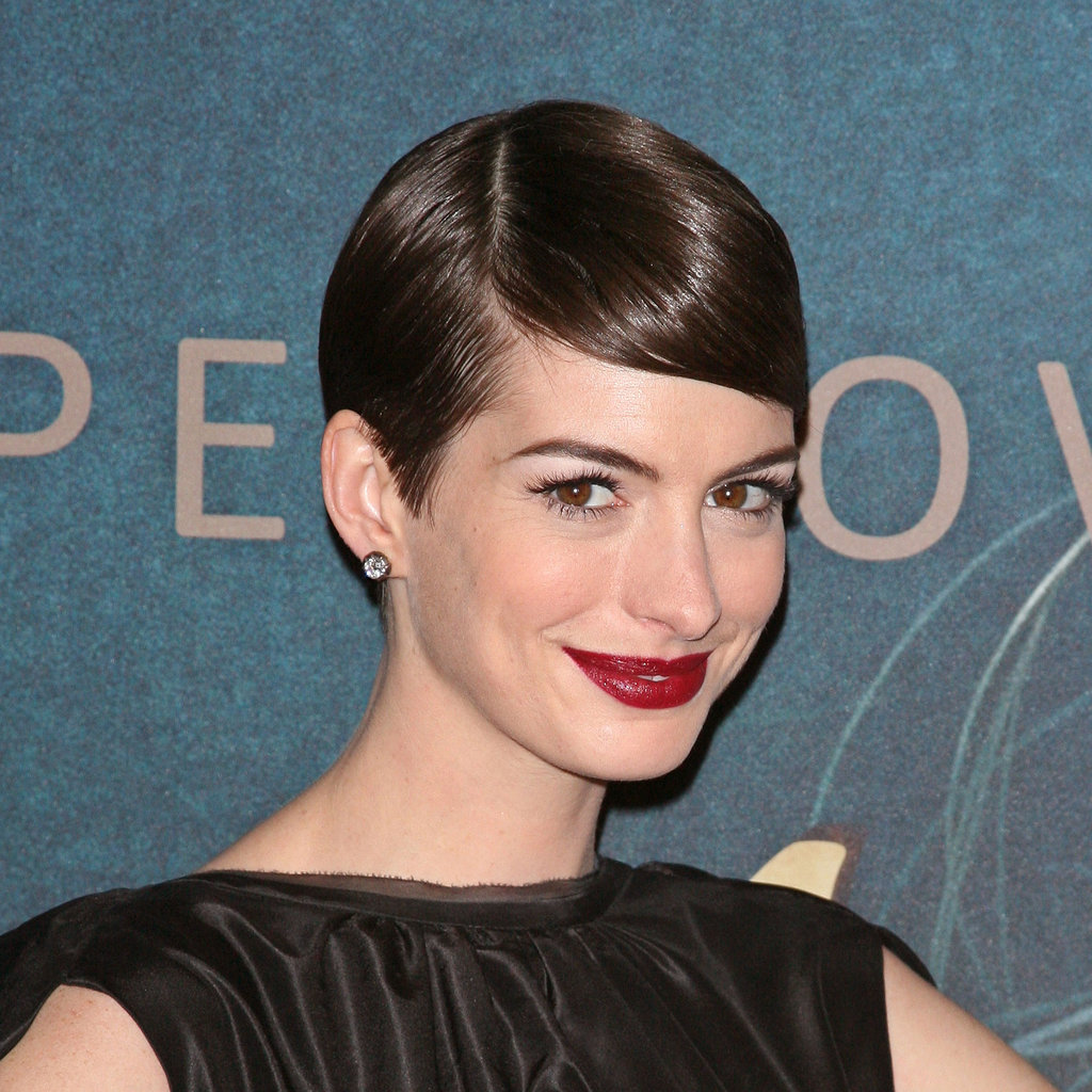 Anne Hathaway's Red Lipstick | POPSUGAR Beauty