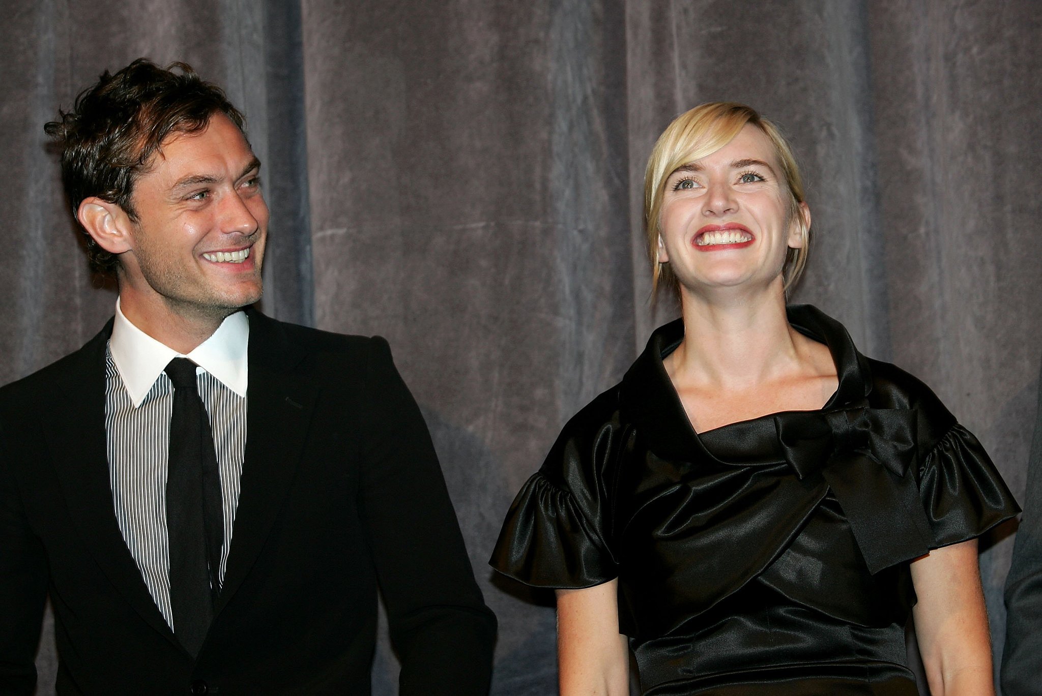 Jude Law and Kate Winslet teamed up at the 2006 screening of All The ...