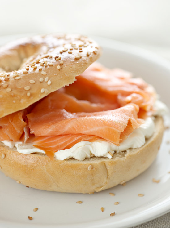 Calories In Cream Cheese, Butter, And Other Bagel Spreads | POPSUGAR ...