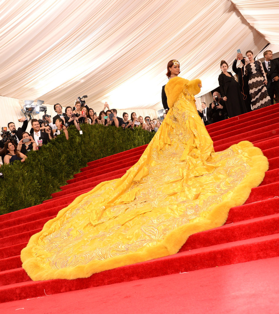 Pictures of Rihanna in Yellow Guo Pei Dress at 2015 Met Gala | POPSUGAR ...