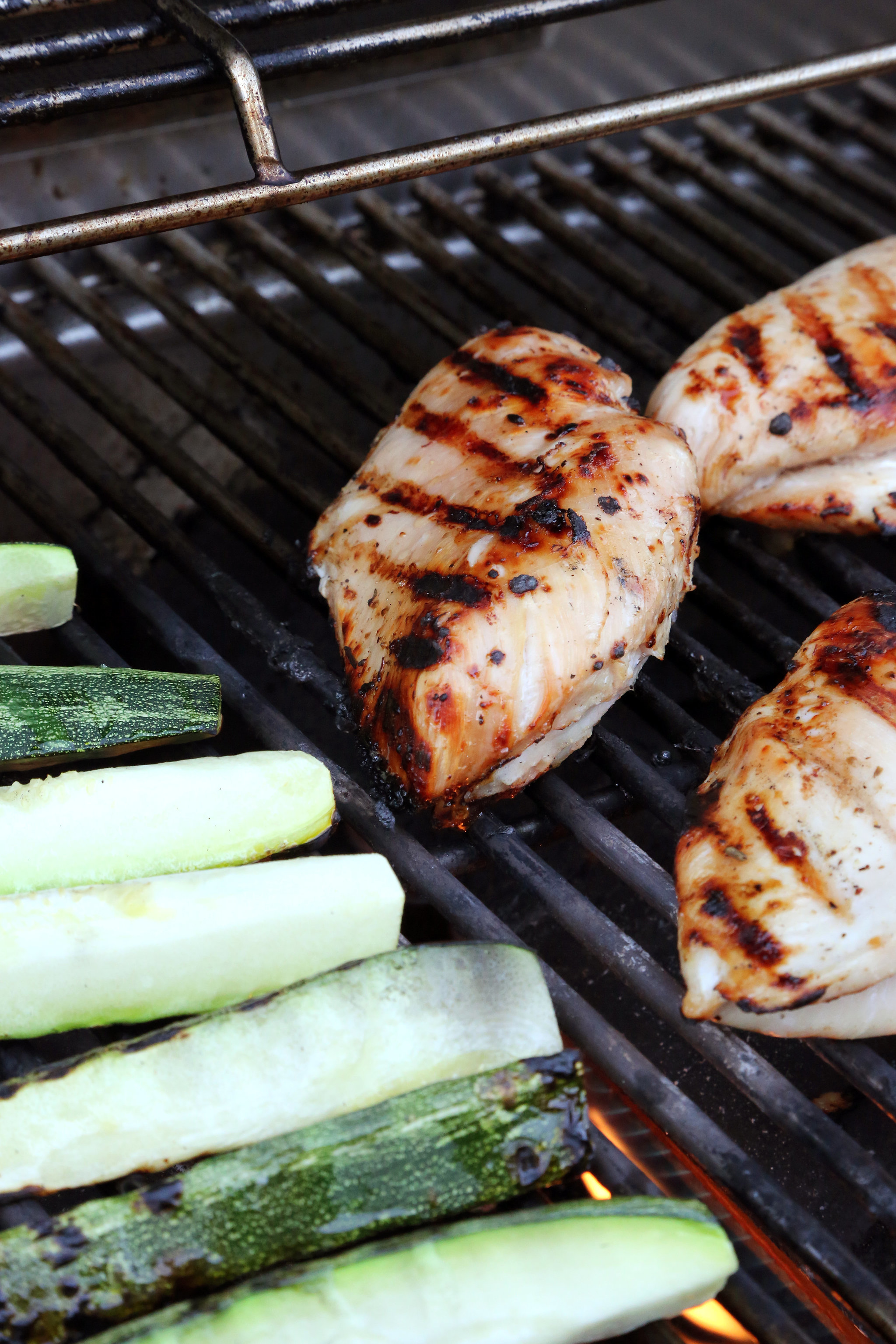 The Best Method To Grill Boneless Skinless Chicken Breasts