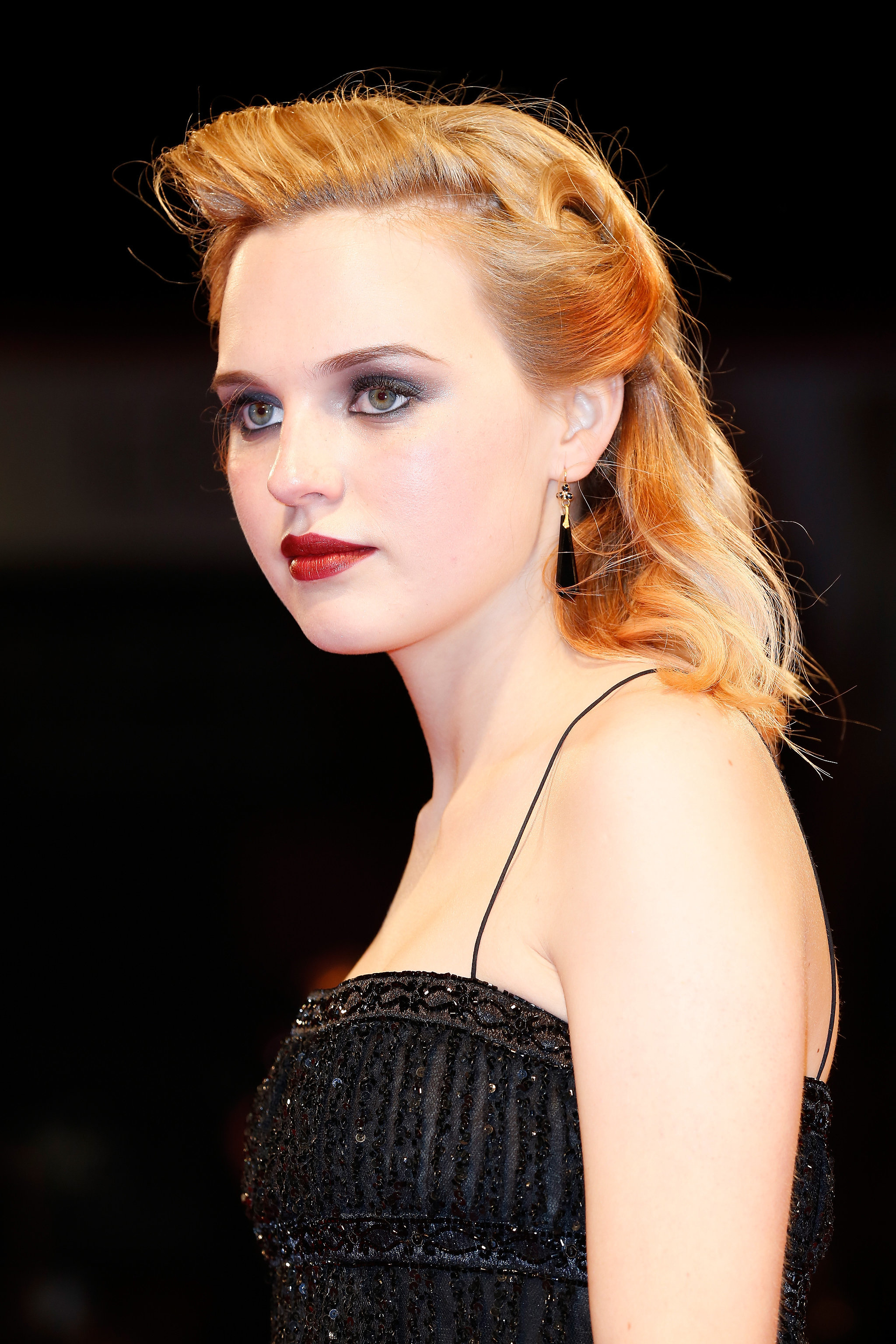 Odessa Young height